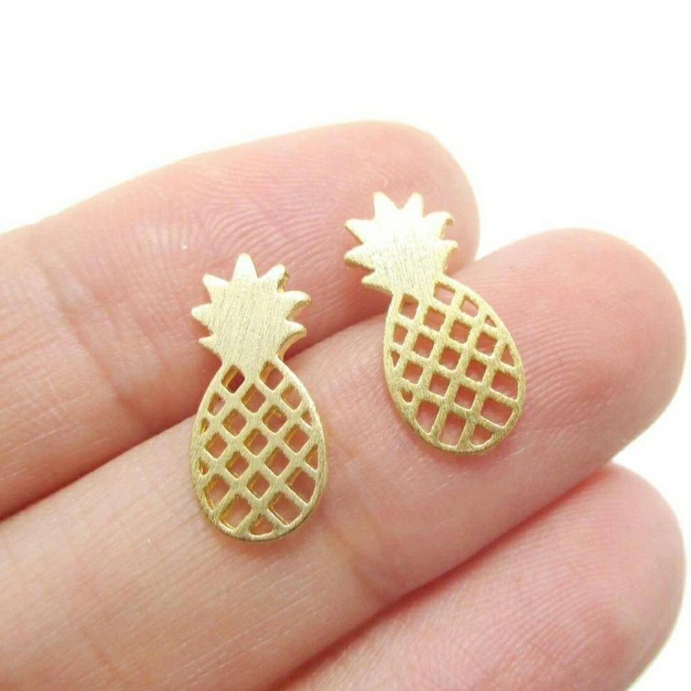 Gold Pineapple Earrings - Picture 2 of 3